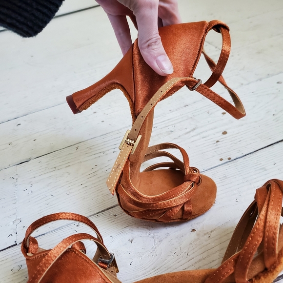 Bronze Orange Satin Open Toe Ballroom Dancing Shoes - Picture 6 of 8
